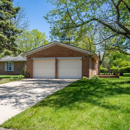 Family Game House Near Kings Island