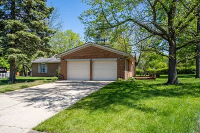 Family Friendly Home Near Kings Island, Great Wolf, Tennis, Golf, and More!