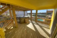 Beach Block Ocean Sands Bright Beautiful Beach House -Second Chance