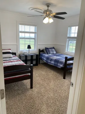 Cozy Country Home 5 min from Proctor Lake and Par Country Club.