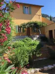 Beautiful  Provencal Villa Close To The Beach And Accommodation Hotel in zona Villafranca Marittima