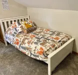 Whispering Pines Retreat-Newly Renovated Countryside Home