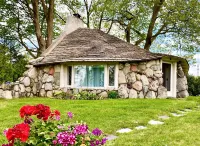 Inhabit A Hobbit House!