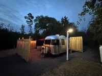 Sip & Soak: Airstream Glamping, Hot Tub on Seneca Wine Trail