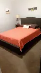 HC Hideaway - Rustic Roomy Relaxing!  Queen Bed, Full Kitchen!