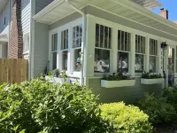 Charming 4 bedroom, 2 bath home near dowtown Fargo.