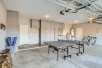 Fairway Home, Sleeps 8, Heated Pool, Putting Green & Music Room