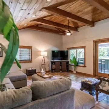 Trail House on the Parkway