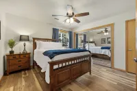 Two bedroom townhome, central to most popular destinations within Rapid City.