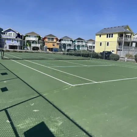 Beautiful Remodeled Home! Close to the Beach!