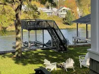 Indian Lake Treehouse Waterfront Cottage Hotels in Stokes Township