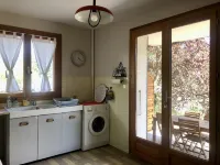 Large T2 on the garden level of CHALET in BARCELONNETTE (04400)