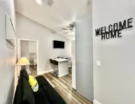 Cozy Studio Near Theme Parks