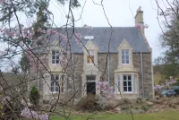 Highland Holiday Home, Contemporary Styling, Hot Tub, Sauna 카일 호텔