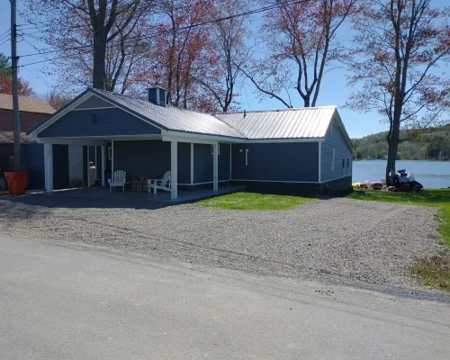 Cottage at Weller Island Hotels in Tyrone