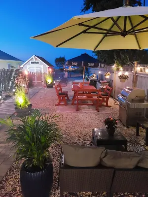 SPECTACULAR OCEAN VIEW BEACHFRONT RENOVATED 2BR Hotels near Anchorage Beach