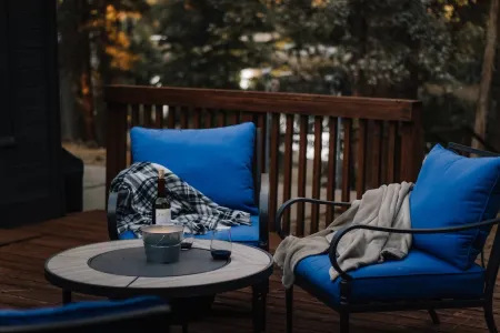 Cozy Fishing Cabin: Hat Creek, Pit River, Fall River, Baum Lake. Burney Falls.