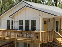 Modern-Cozy-Perfectly Located