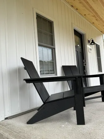 6 miles to the ski hills! Cute and Cozy house. Close to boat launch. A Gem! Отели рядом с достопримечательностью «Заказник Менонаква Вудс»