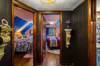 Exclusive Speakeasy Retreat in the Pocono Mountains, welcome to the Gin Joint.