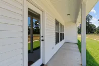 Modern 3 Bed/2 Bath in Haughton