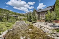 New Listing Steps to the Gondola