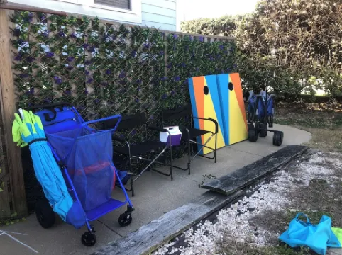 OCEAN VIEW BREEZE . SHORT WALK TO BEACH & RESTAURANT. PRIVATE & QUITE