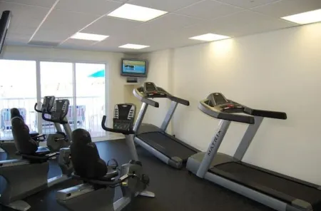 Sunset Bay Villa 210-Downtown Waterfront Sunsets