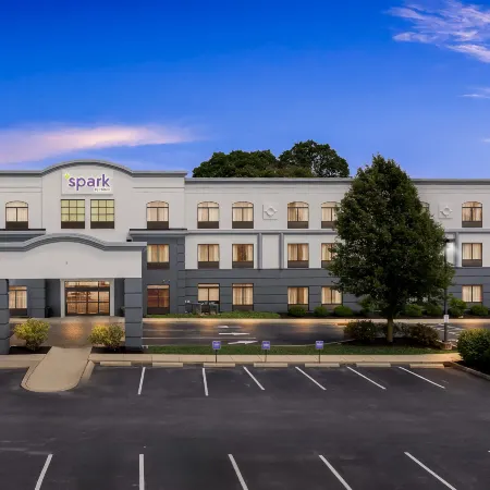 Spark by Hilton Lancaster Dutch Country