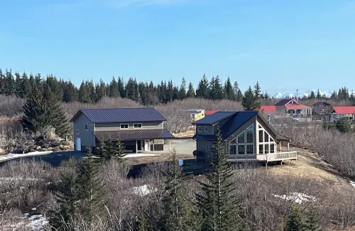 Welcome to Redoubt Retreat!