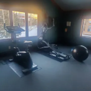 Magnificent Mountain Side~Recently Remodeled