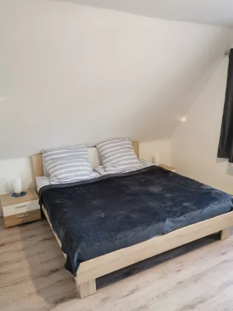 Holiday house with terrace just 7 km from Heide Park