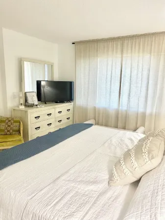 First Floor Cozy Beachside Condo