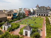 steps to deeded beach and 3 pools-beach gear-shopping/dining steps away