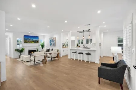 Charming 3-bedroom house in Sierra Madre with AC, WiFi