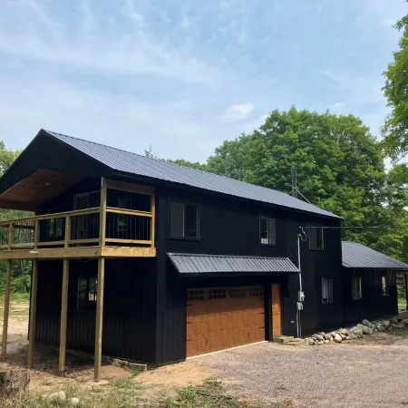 Large luxury cabin way back in the woods on ORV trail