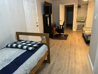 VeryPrivateHouse in Riverside,3Bedrooms& 2 1/2 Bathroom House w/Pool & Big Patio