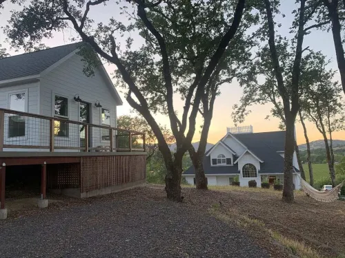 Cozy Wine Country Rental Close to Downtown Hopland