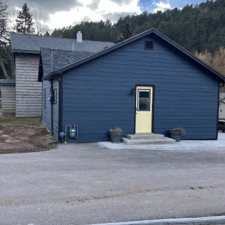 “The Yellow Door” perfectly located 2 bedroom 1 bath home, downtown Deadwood