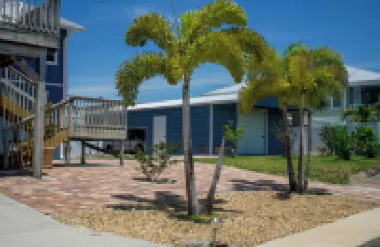 Private waterfront retreat with pool & 40 foot dock