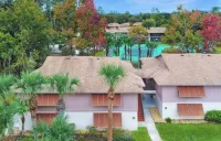 Cozy 2Br  Condo with Pool Bike-Trail Near Lake Beach Fireplace Safe Community