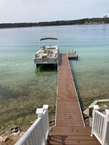 Beautiful Up North Lake Front Home on All Sports Clear Lake with BOAT Rental!
