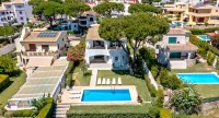 Old Village area, Your Perfect Vilamoura Getaway, Private Pool, AC & Wifi