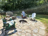 Beautiful, private home with fire pit and river access!
