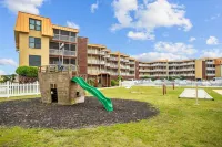 Sunrise Escape- w/linens- Oceanfront