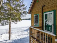 Dream Lakefront Modern Cabin