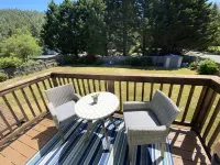 Spacious House with Game Room, 2 mins from Jed Smith Redwood Park & Smith River