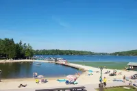 Cabin with Hot Tub Under the Stars & Beach Access. Foosball & Shuffleboard Too! - Beach