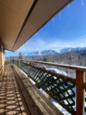 Beautiful Mountainside Escape