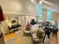 Spacious Home <1 Min from Lincoln Peak! Fits the Whole Extended Family